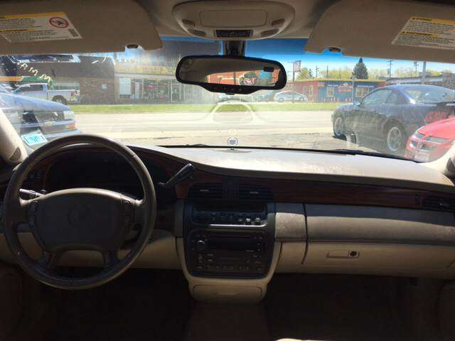 2005 Cadillac Deville 4dr Sedan